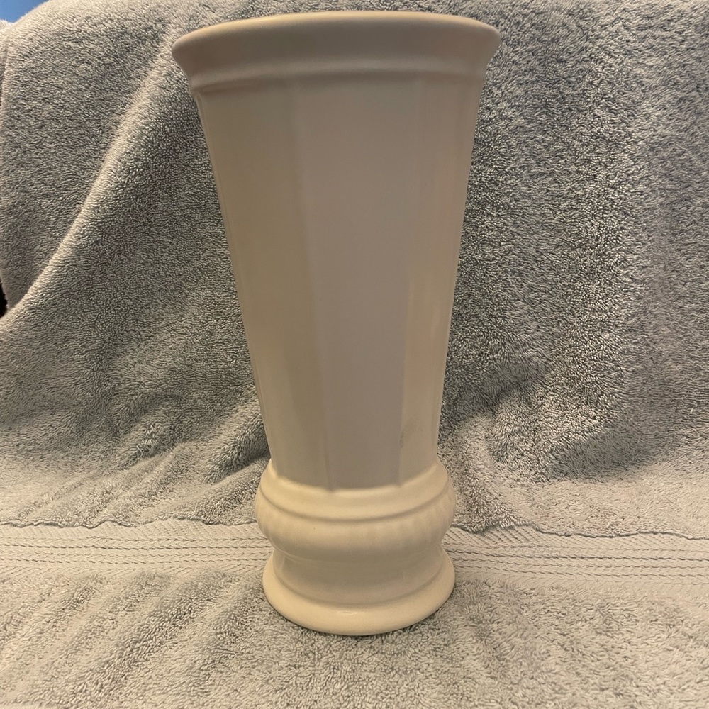 Ceramic vases